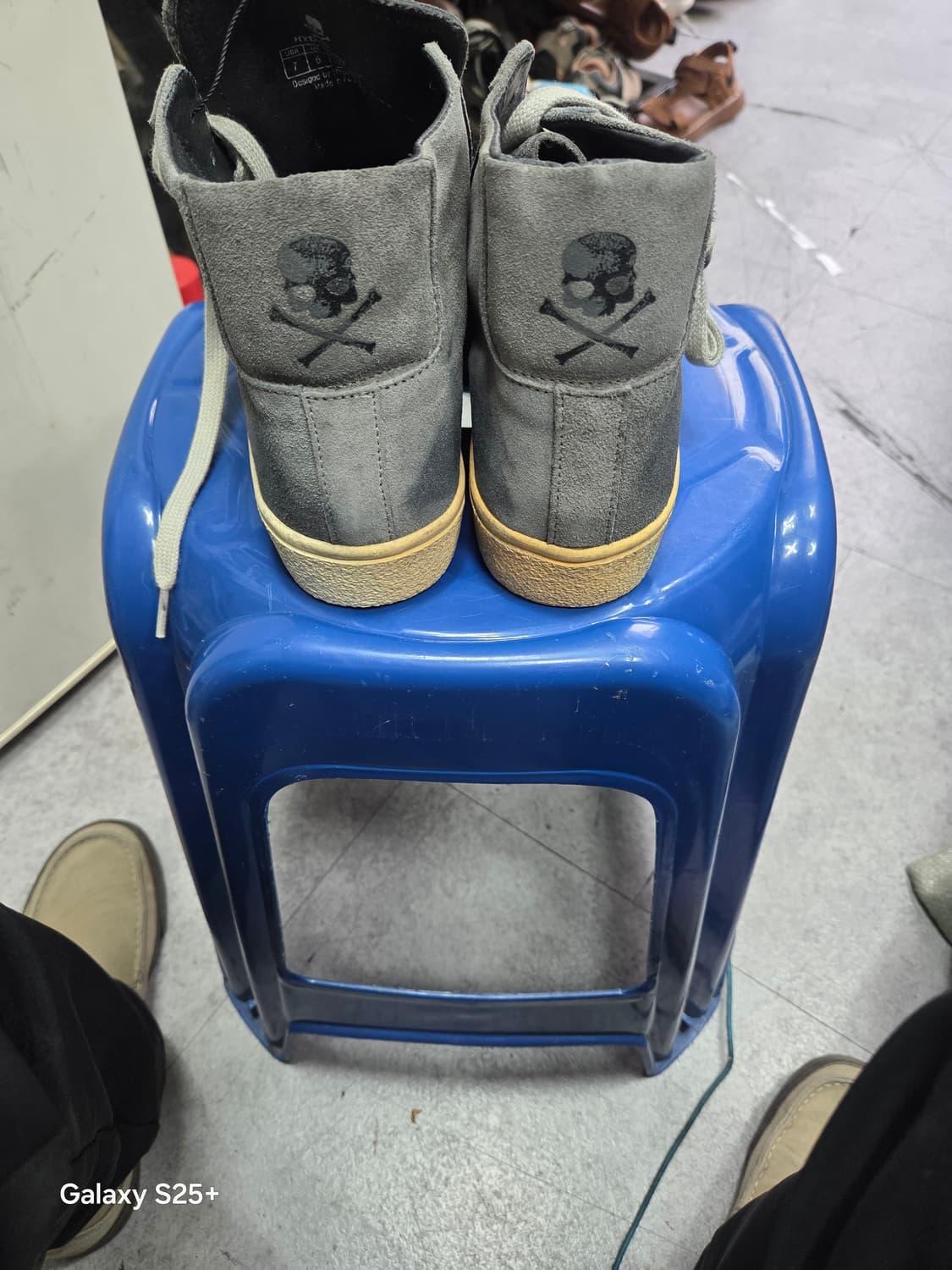 하이드로겐   스웨이드   하이탑 상품이미지3