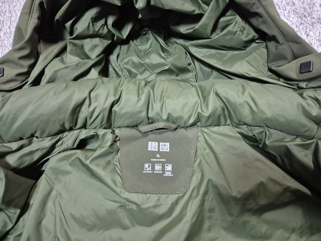 유니클로 남성 심리스 다운패딩 XL 상품이미지7