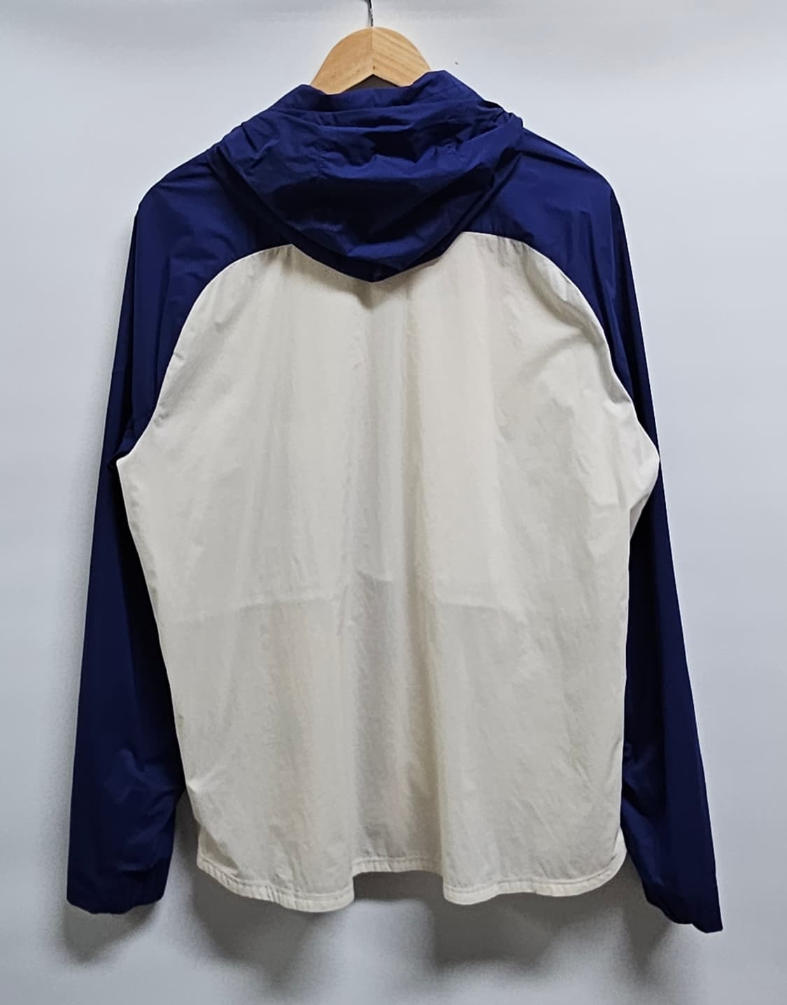 나이키 쉴드 바람막이 XL 상품이미지4