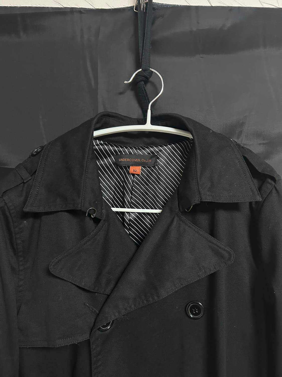 언더커버 블랙 더븧 트렌치 코트 상품이미지7