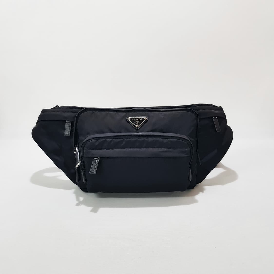 프라다 포코노 삼각로고 바이커 벨트백 2VL003 상품이미지1