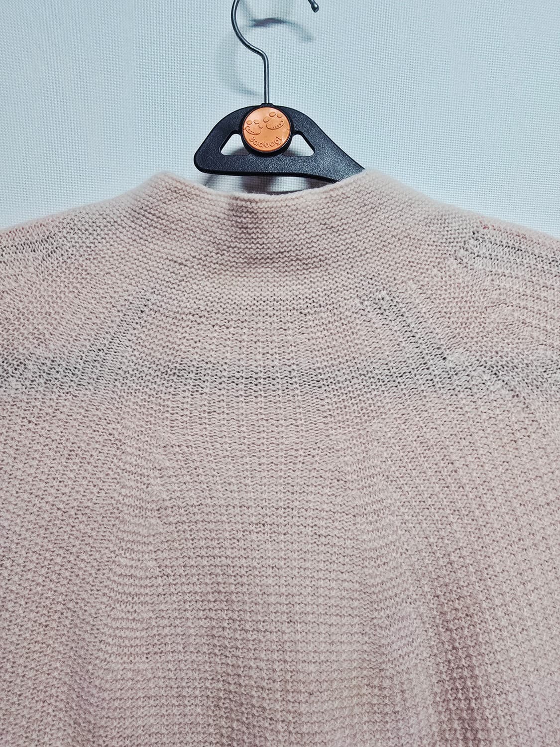 더아이잗 핑크색 모100%니트 스웨터 상품이미지6