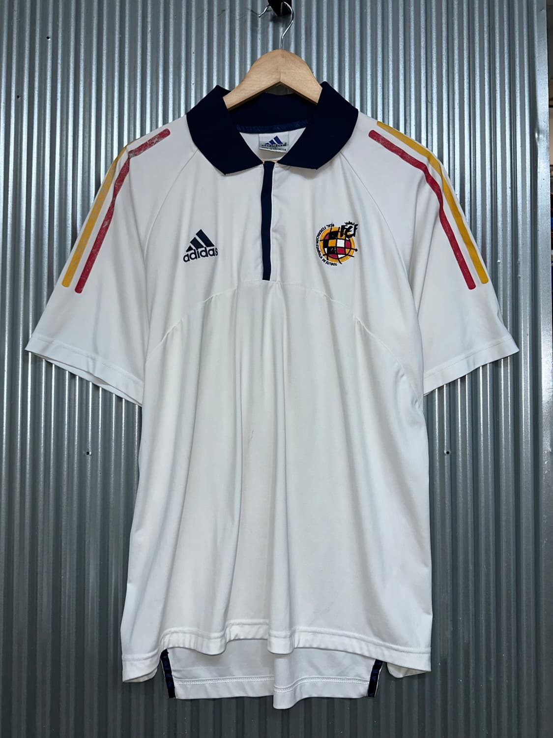 (100) 2004-2005 시즌 아디다스 스페인 축구 국가대표팀 오피셜 상품이미지1