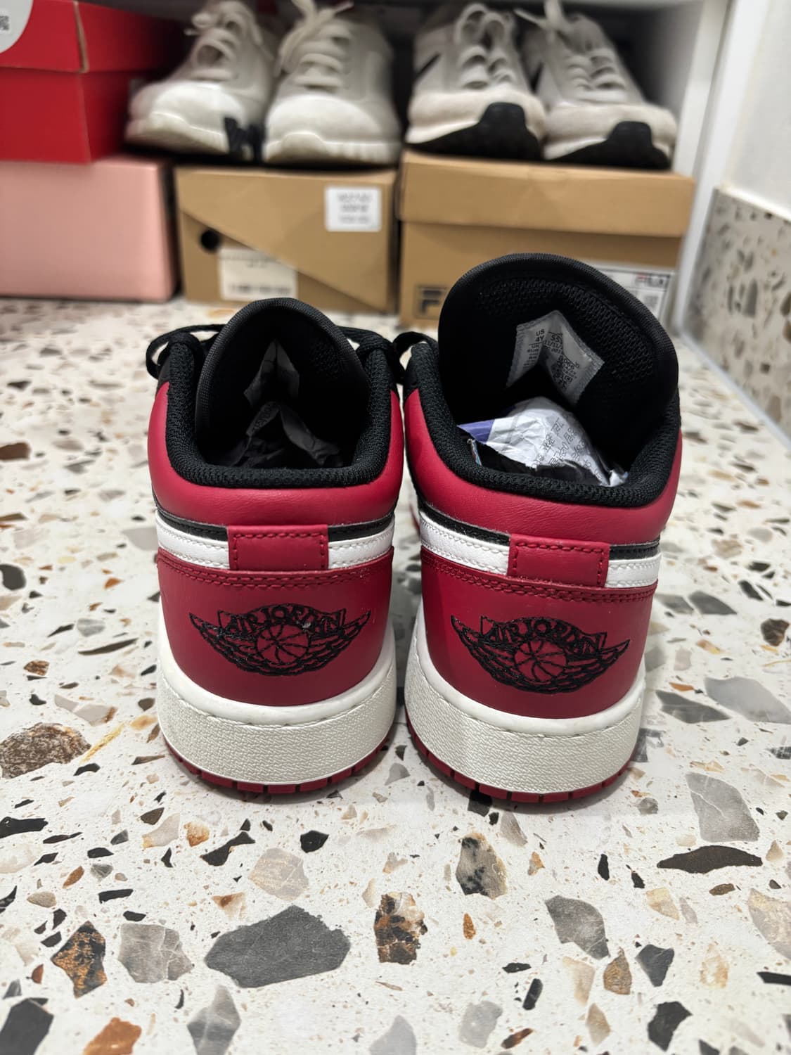 나이키 에어 조던 1로우 블랙/레드 225cm 상품이미지3