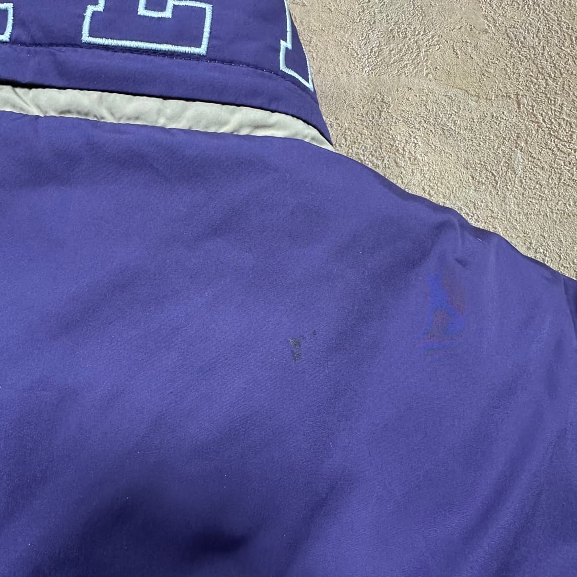 ✨ (바배) NBA 레이커스 리버시블 플리스 다운 패딩  상품이미지7