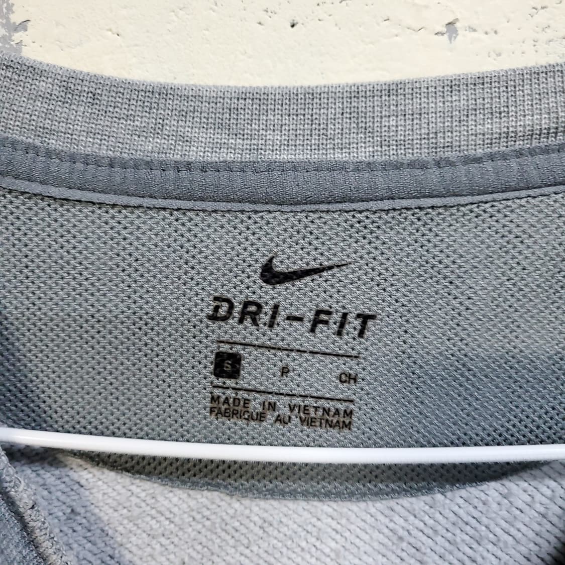 나이키 빅스우시 드라이핏 맨투맨 회색  상품이미지3