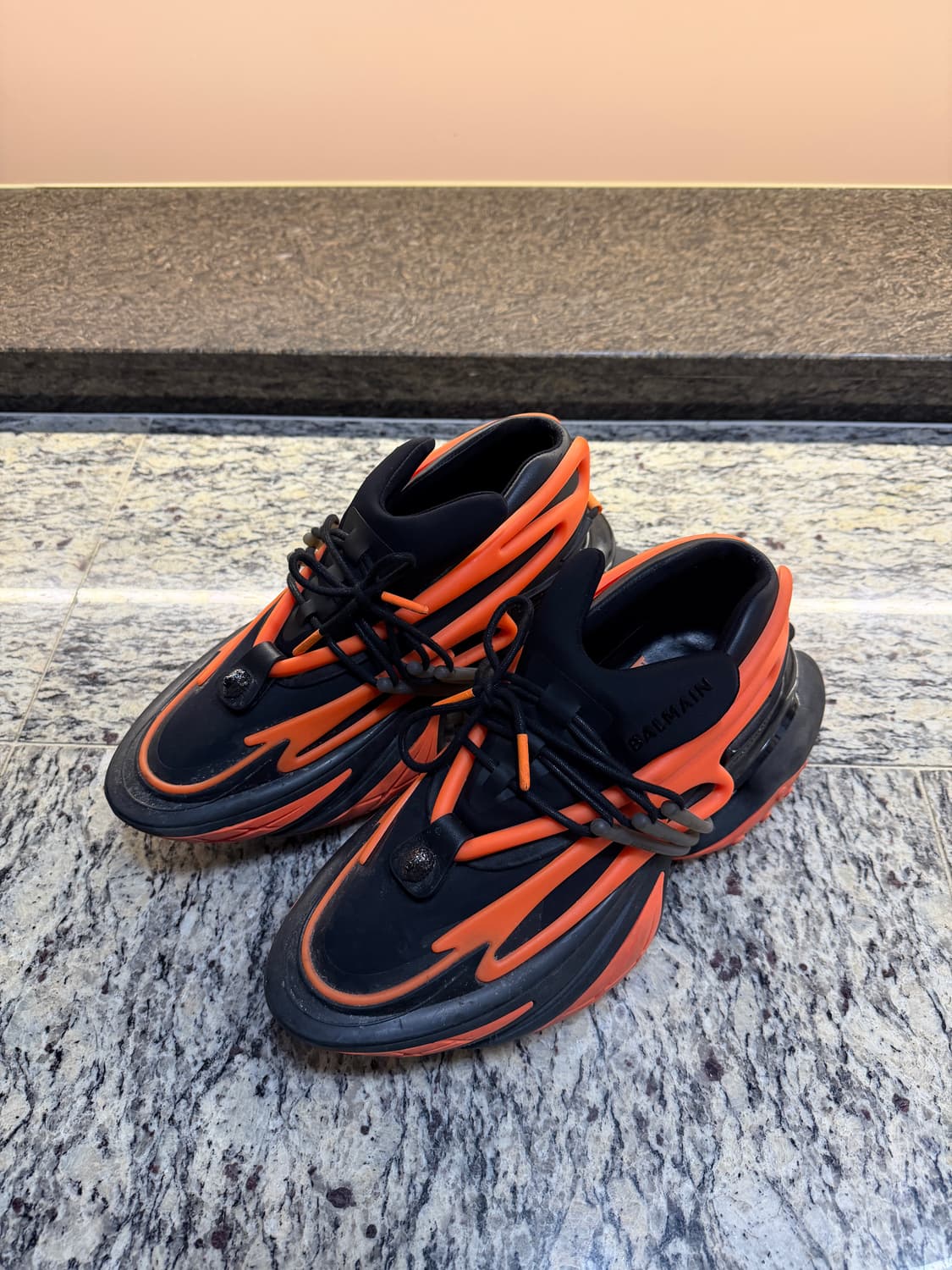 (41) 발망 유니콘 스니커즈 상품이미지1