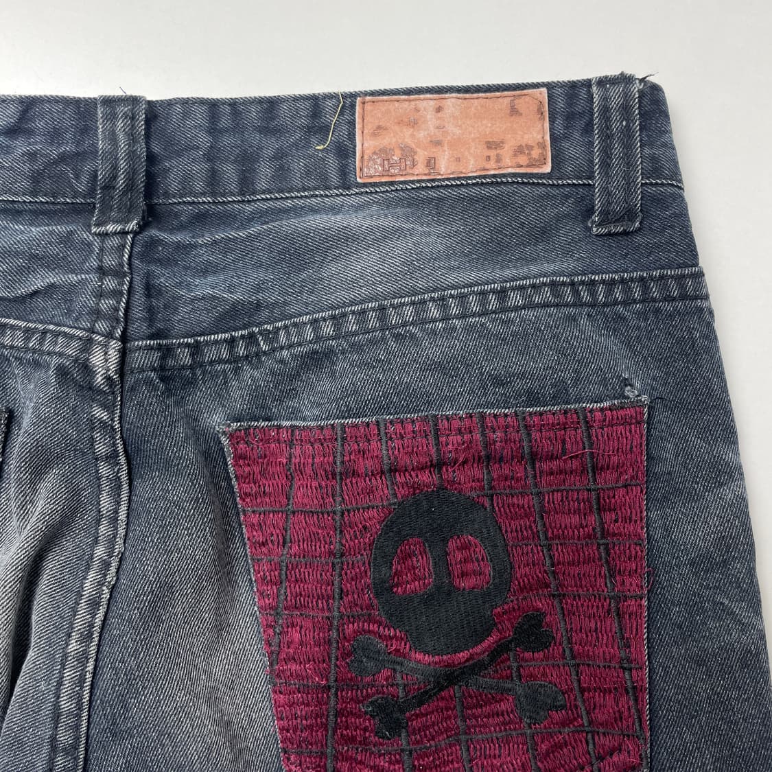 [택포] DKNO.9 HOMME 자수워싱 데님팬츠 상품이미지5