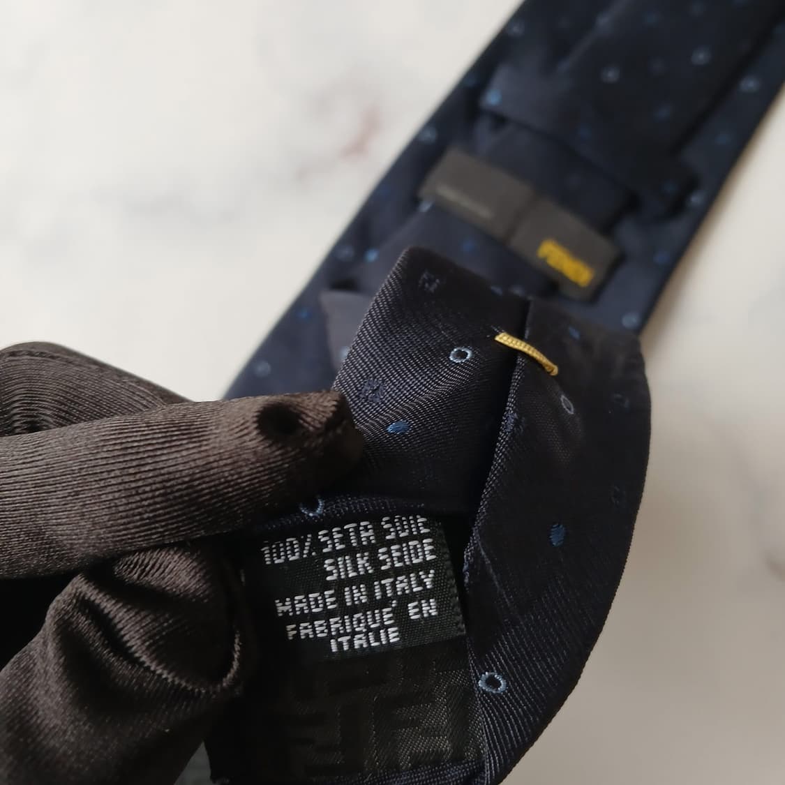 펜디 실크 네이비 주카 패턴 넥타이 9cm S~A+등급 E727 상품이미지10