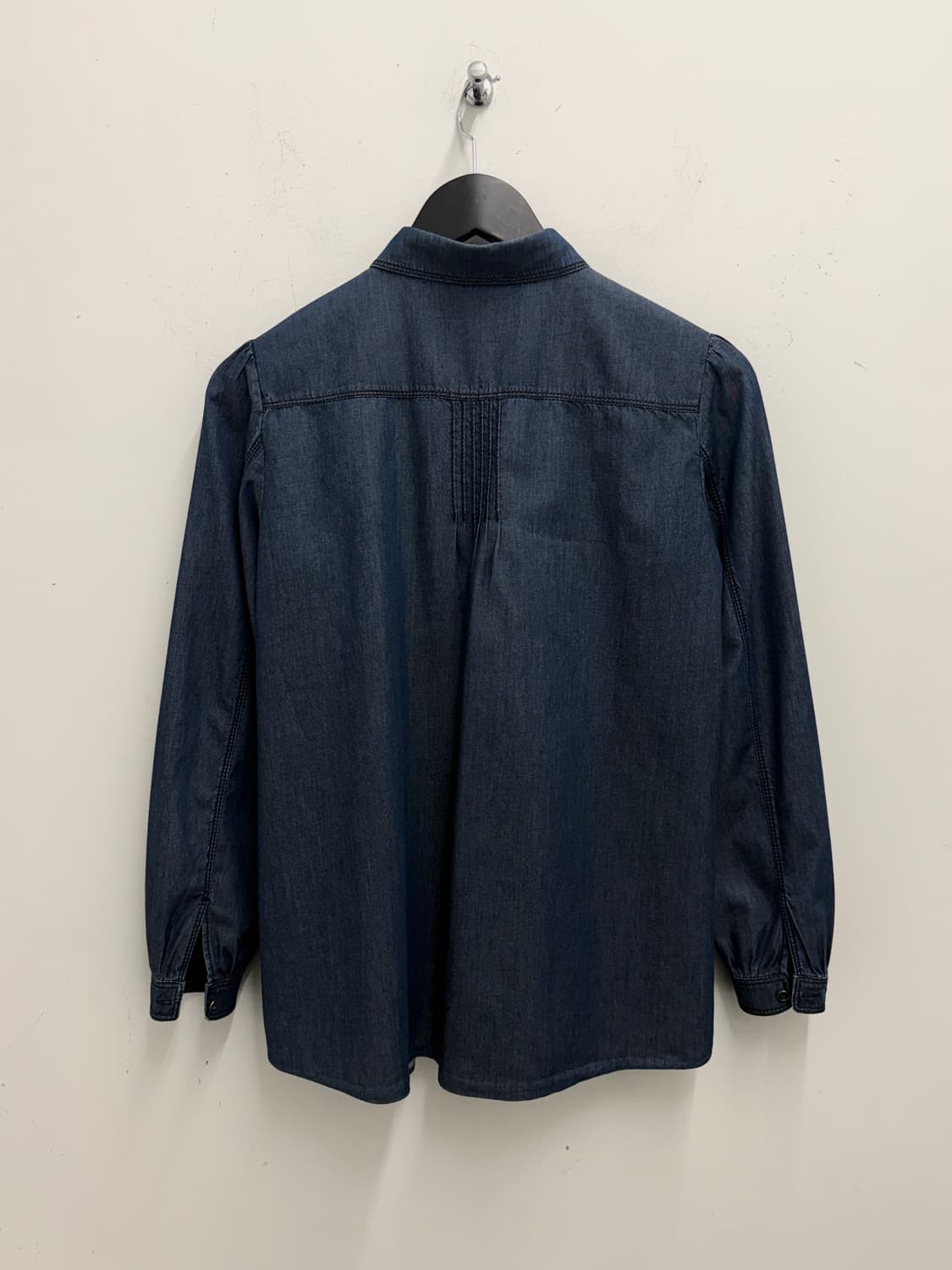 Burberry 데님 핀턱 셔츠 블라우스 상품이미지4