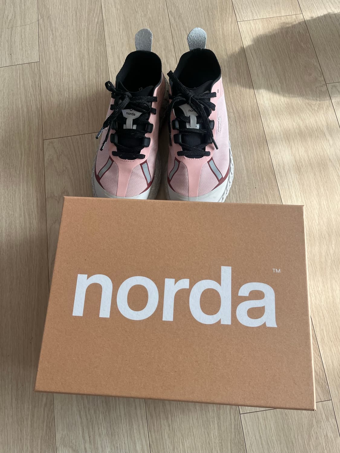 노다 norda 러닝화 001 LTD 엑소로틀 38.5 25cm 상품이미지7