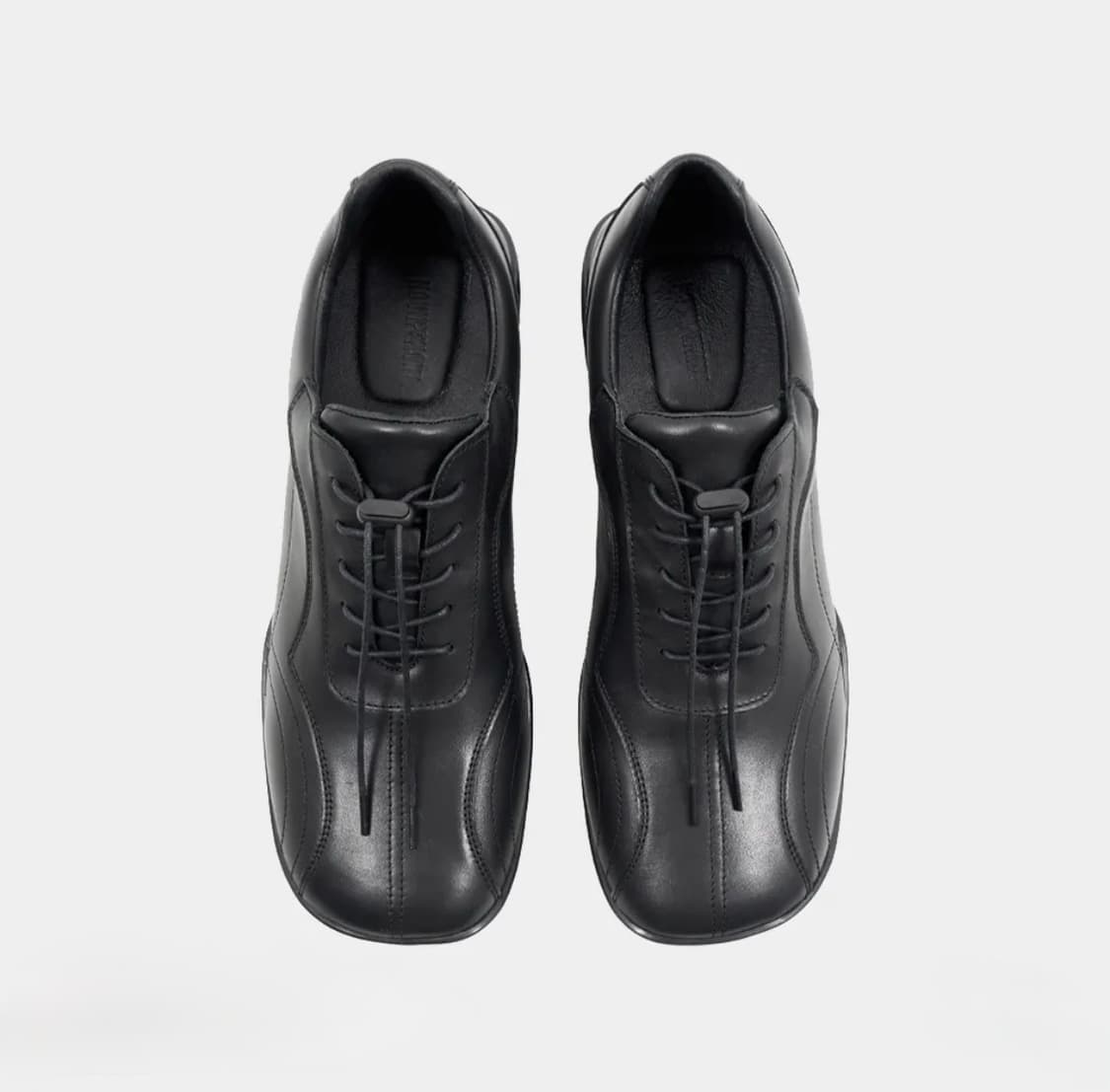 (새상품)[275] 페몬트 스퀘어 레더 상품이미지1