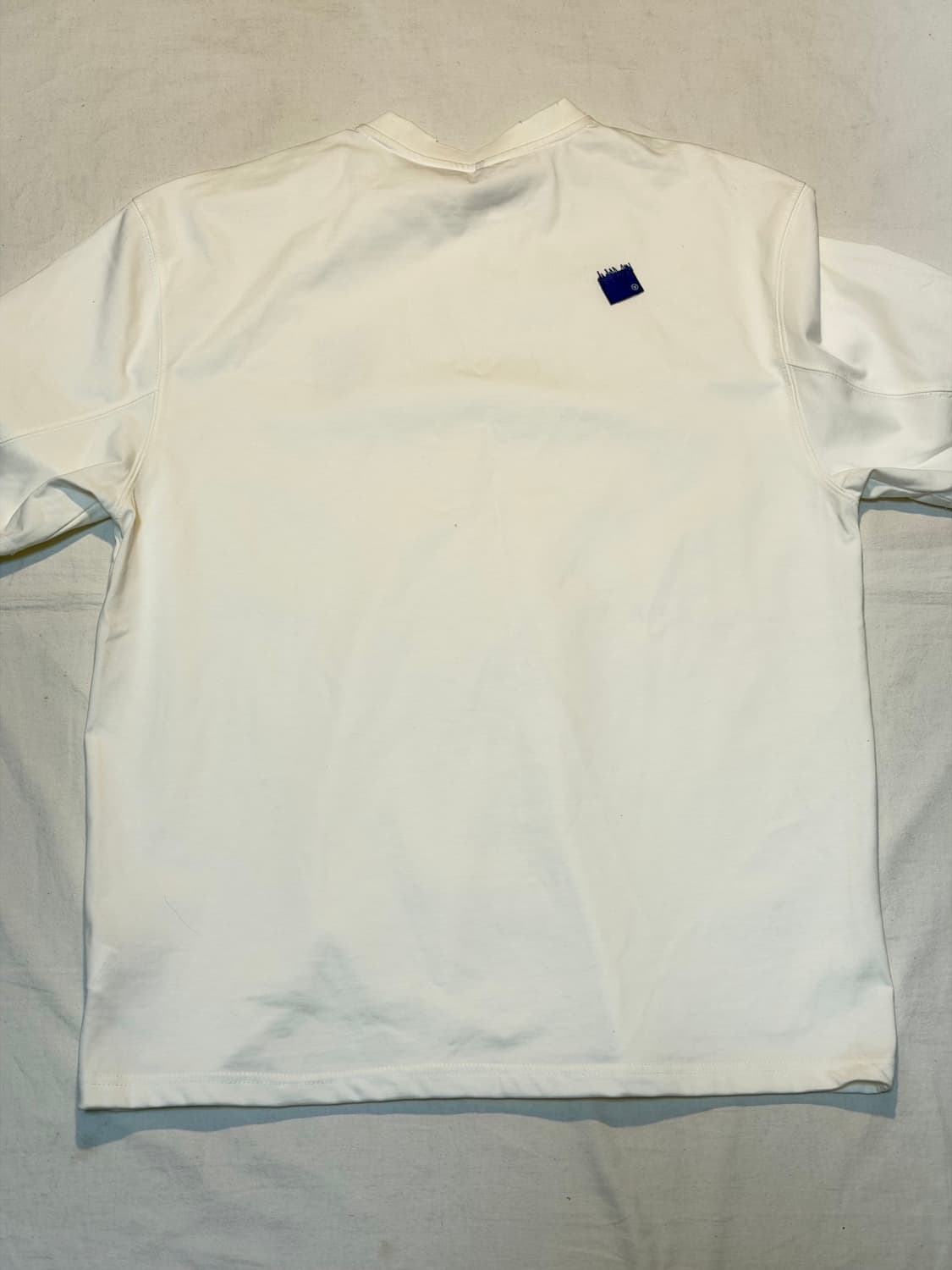 아더에러 23ss 시그니피컨트 티셔츠 화이트 상품이미지4