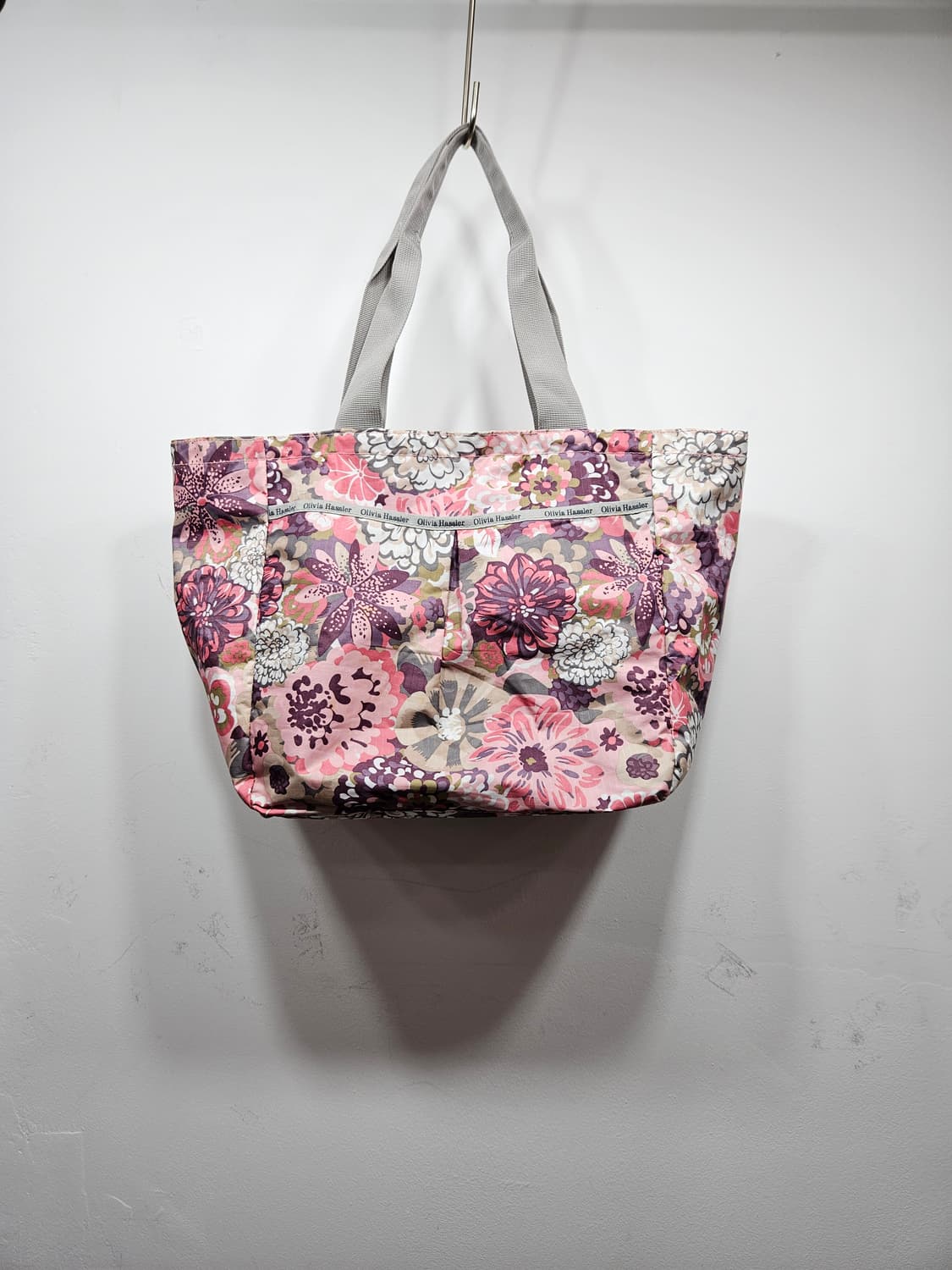 올리비아하슬러 꽃무늬 토트백 상품이미지1