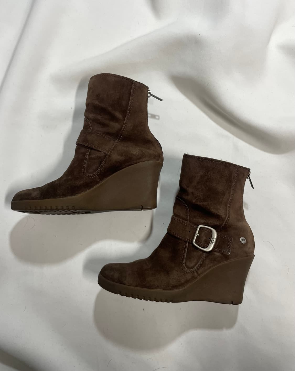 Ugg y2k 스웨이드 웨지힐 부츠 상품이미지1