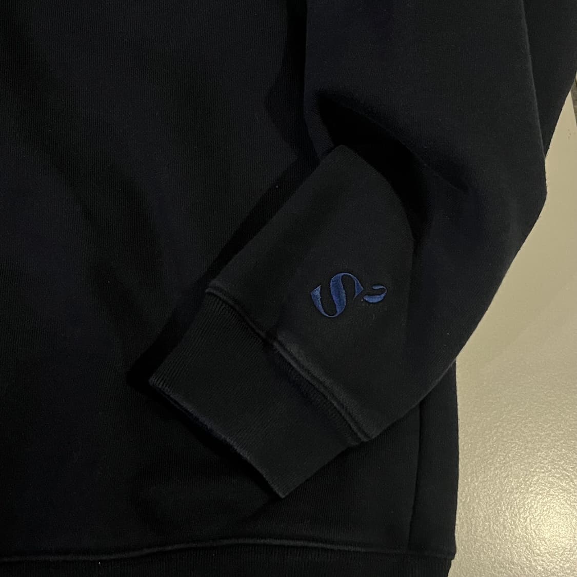 NOS7 투톤 로고 스웻셔츠 네이비 상품이미지3