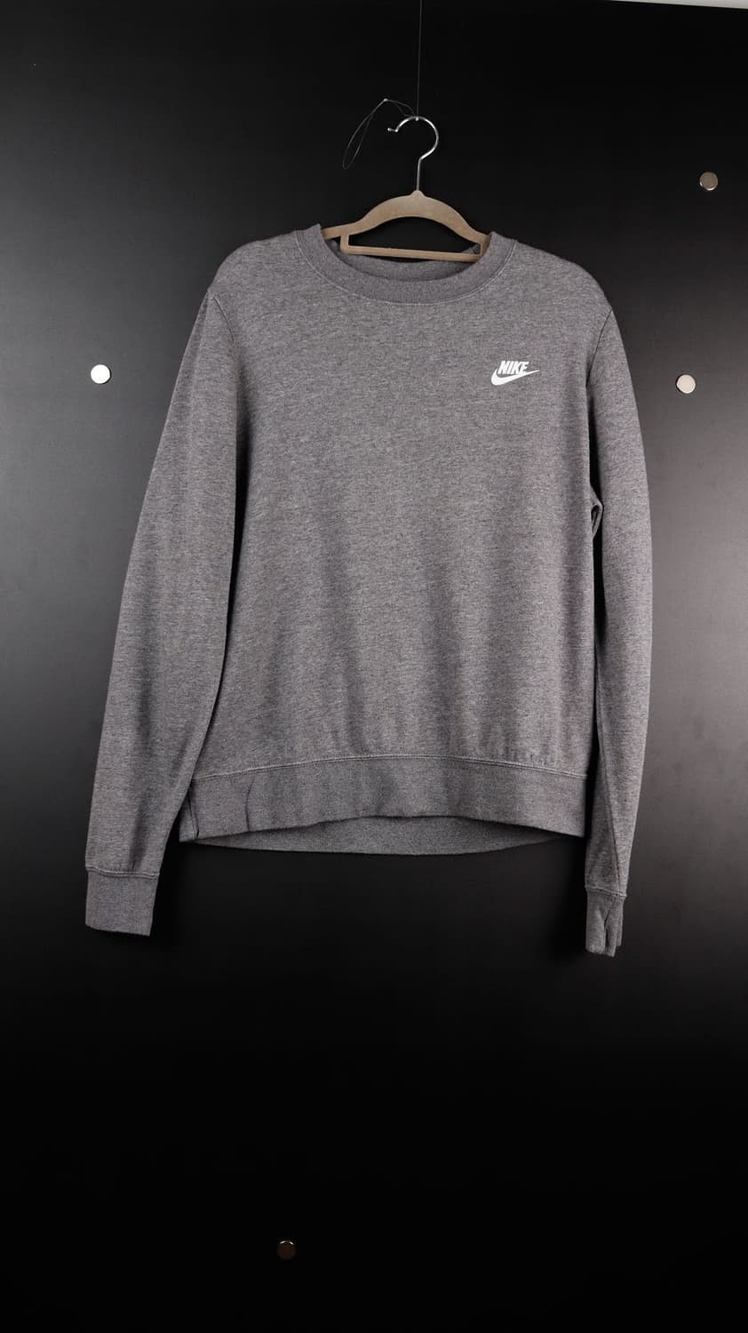 나이키 라운드 로고 맨투맨 상품이미지1