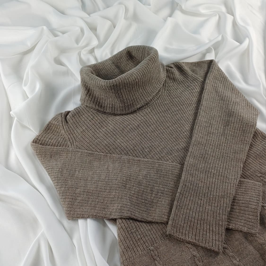 매킨토시 런던 목폴라 니트 원피스 [BFS7641_0058-01] 상품이미지1