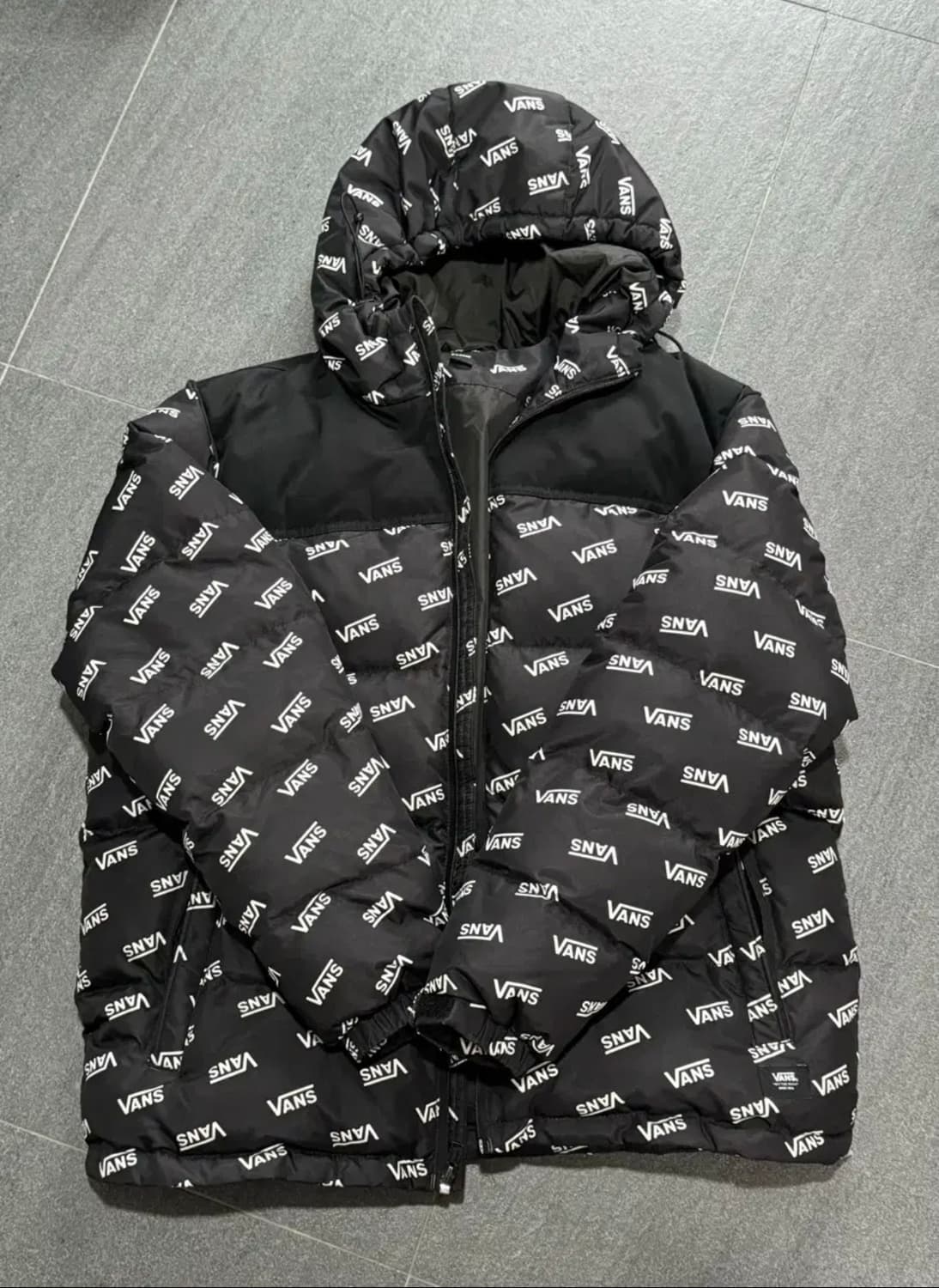 반스 숏패딩 스케이트보드 상품이미지1