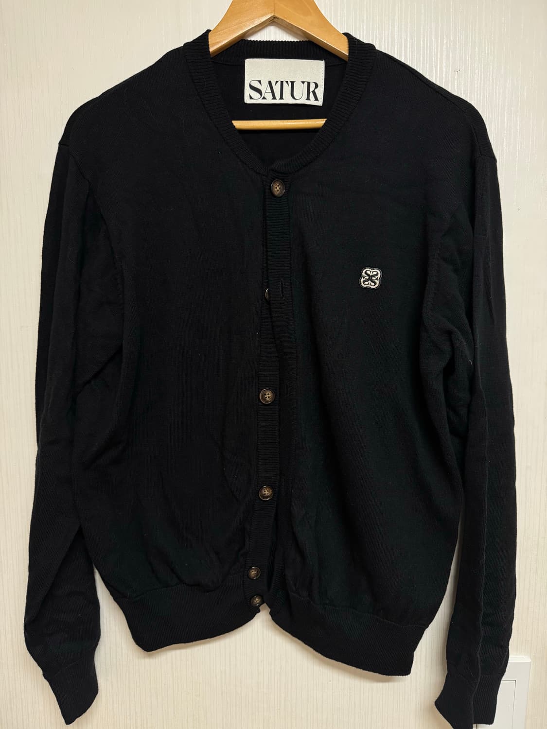 SATUR 블랙 가디건 XL 상품이미지1