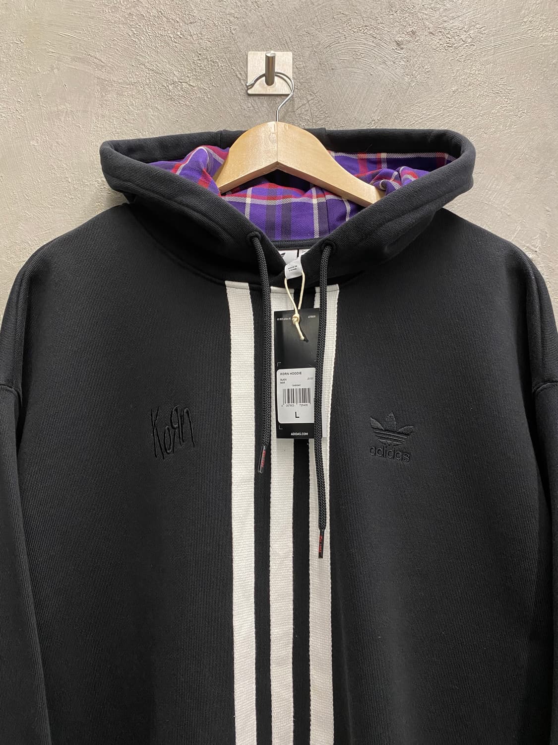 [L] ADIDAS OG x KORN 아디다스 x 콘 후드티 상품이미지2
