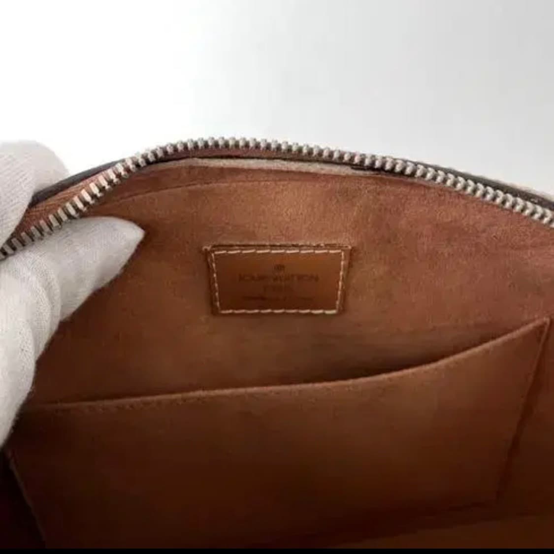 루이비통 자스민 에피 탑핸들 토트백 상품이미지3