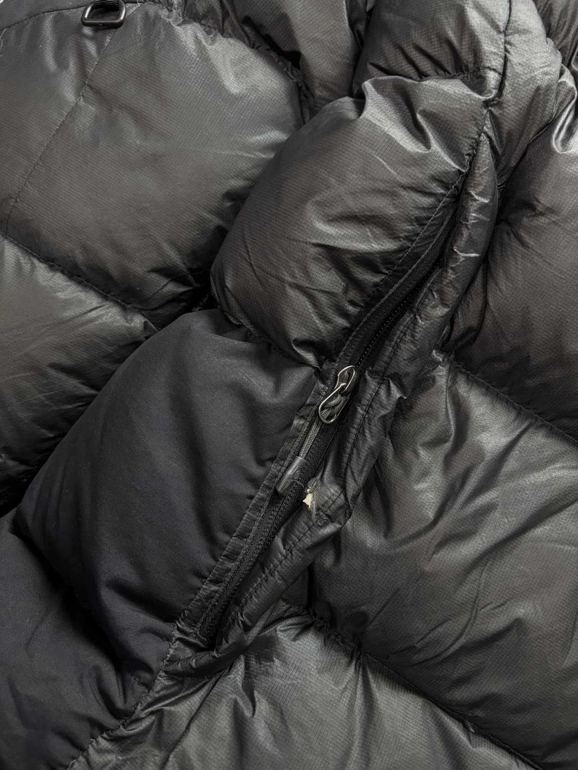 마운틴하드웨어 리드 캐스트 마운틴 다운 파카 1435 상품이미지3