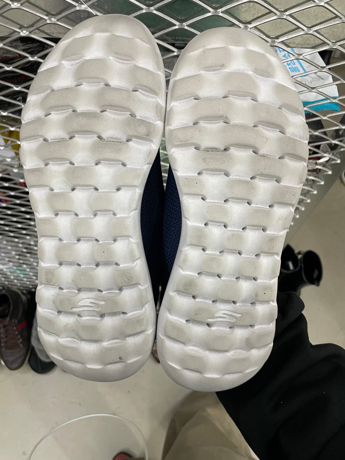 스케쳐스 고워크 맥스 네이비 260 상품이미지6