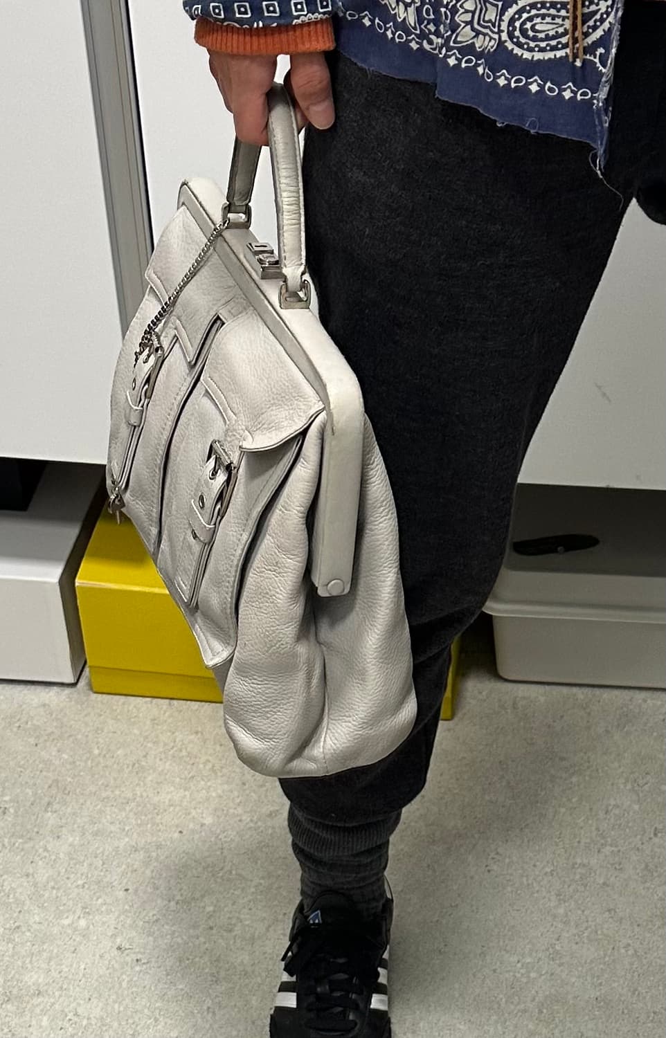 셀린느 상품이미지3