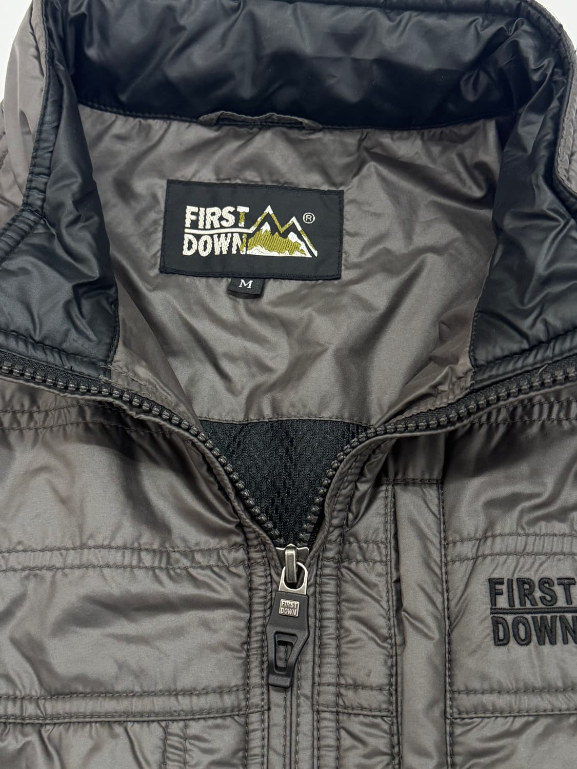 FIRST DOWN  누빔 경량패딩 애쉬 그레이 스트릿 글로시 일본 상품이미지6