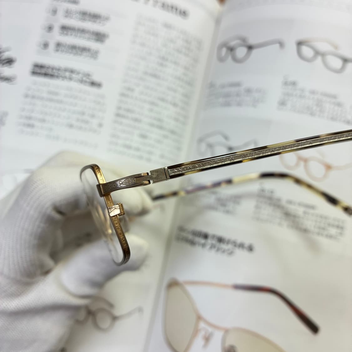 MATSUDA 마츠다 스퀘어 티타늄 엔틱 골드 안경 상품이미지4