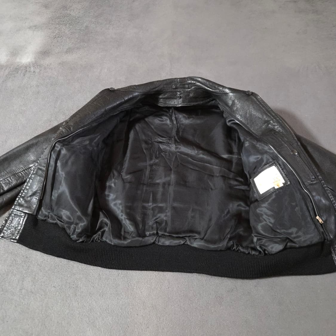 ROBO BAHRON 카프레더 카프스킨 A-2 자켓 M 상품이미지8