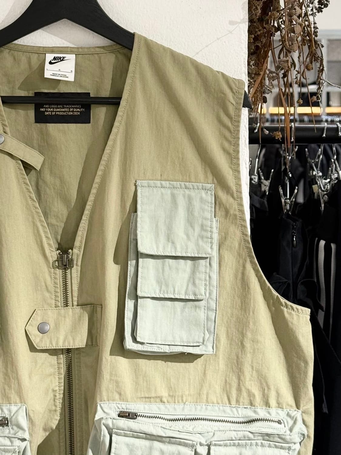 나이키 라이프 올리브 유틸리티 베스트 상품이미지3