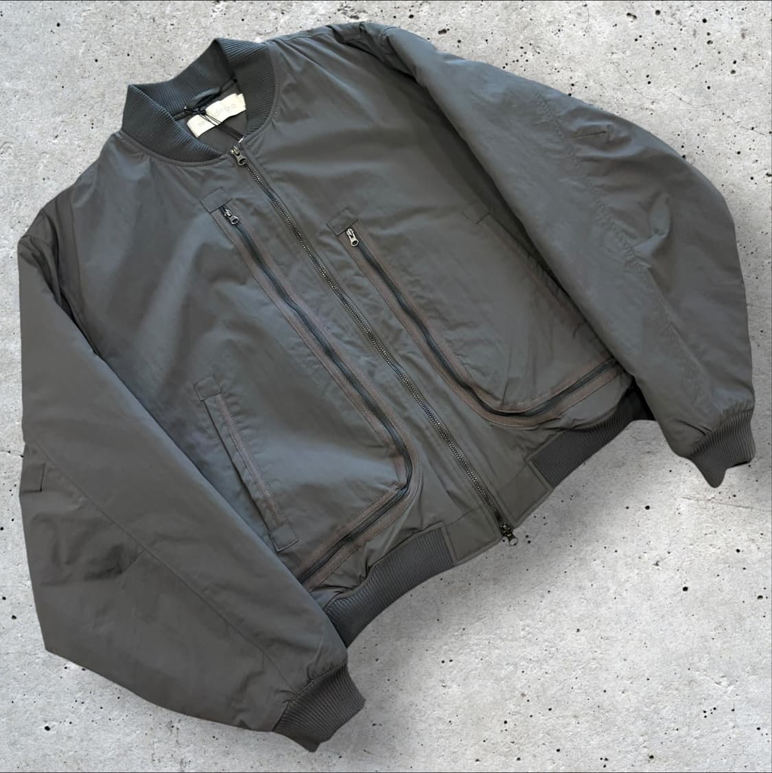 [L] 세컨모놀로그 그레이 봄버 자켓 새상품 D333 상품이미지1