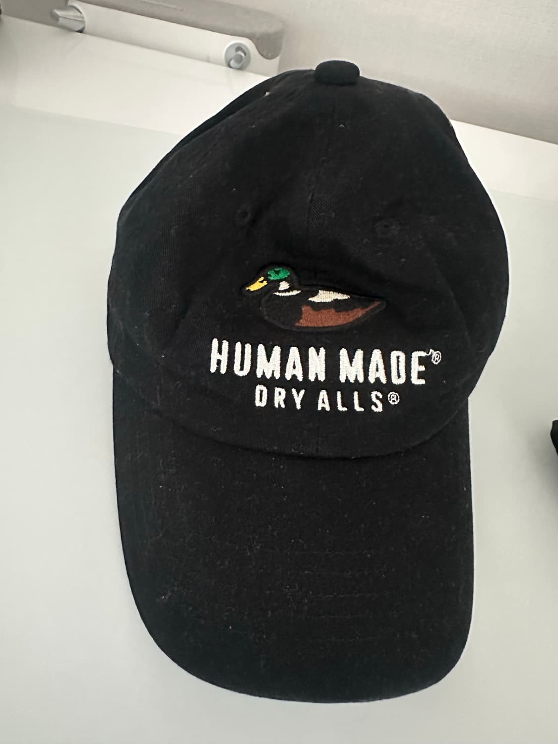 휴먼메이드 오리 자수 볼캡 판매합니다 상품이미지1