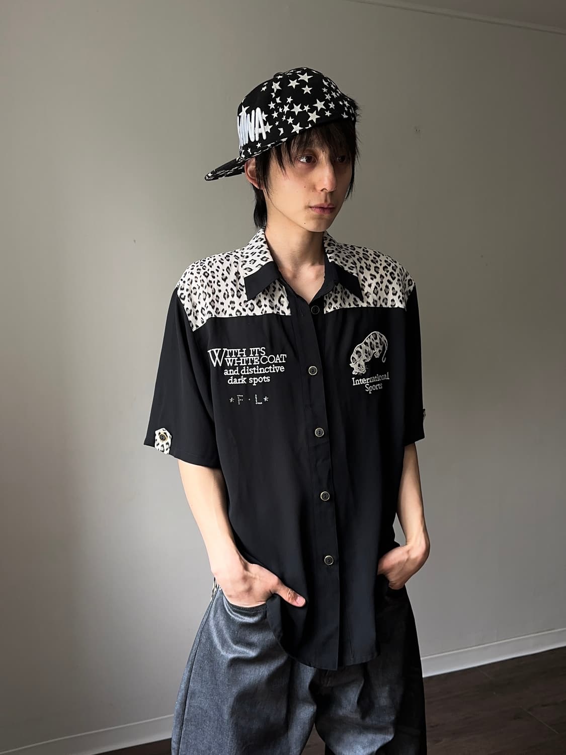 블랙 & 화이트 레오파드 하프 셔츠 상품이미지3