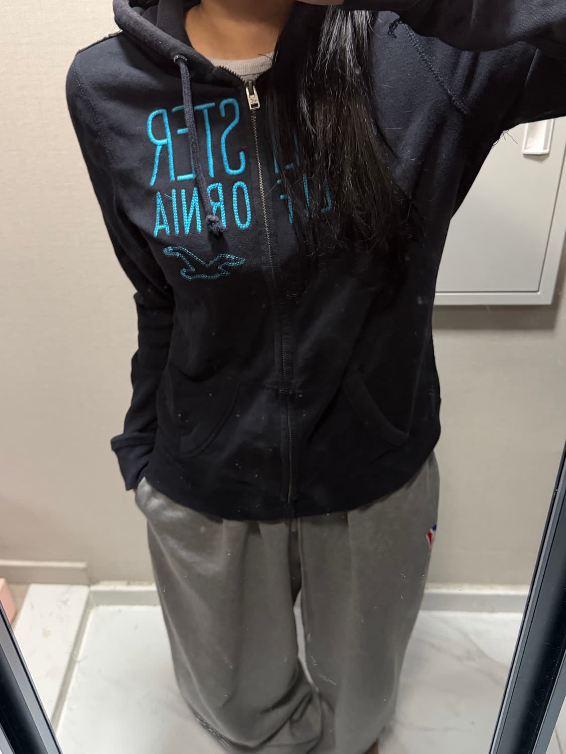 홀리스터 네이비 후드집업 L 상품이미지1