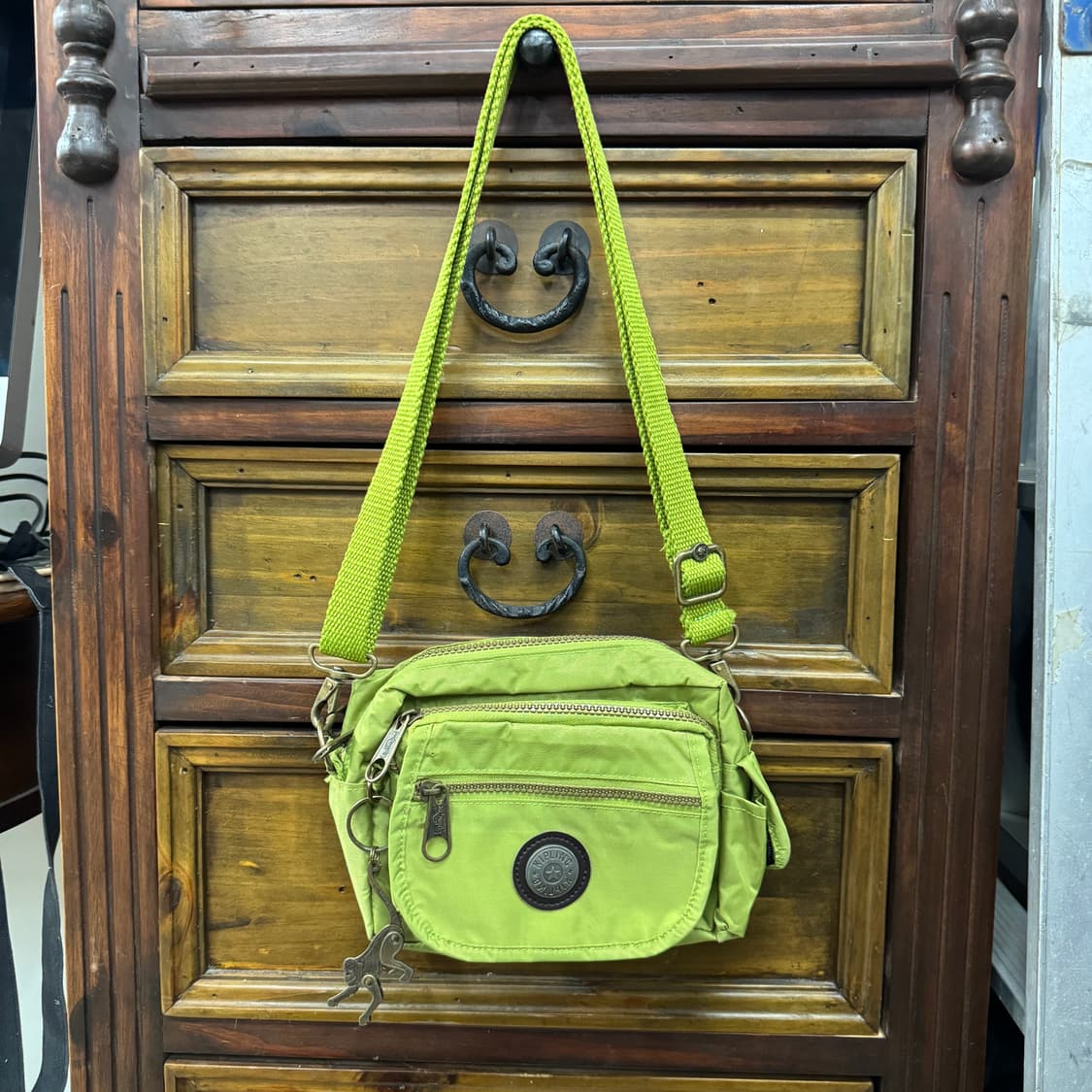 키플링 크로스 및 힙색 상품이미지1