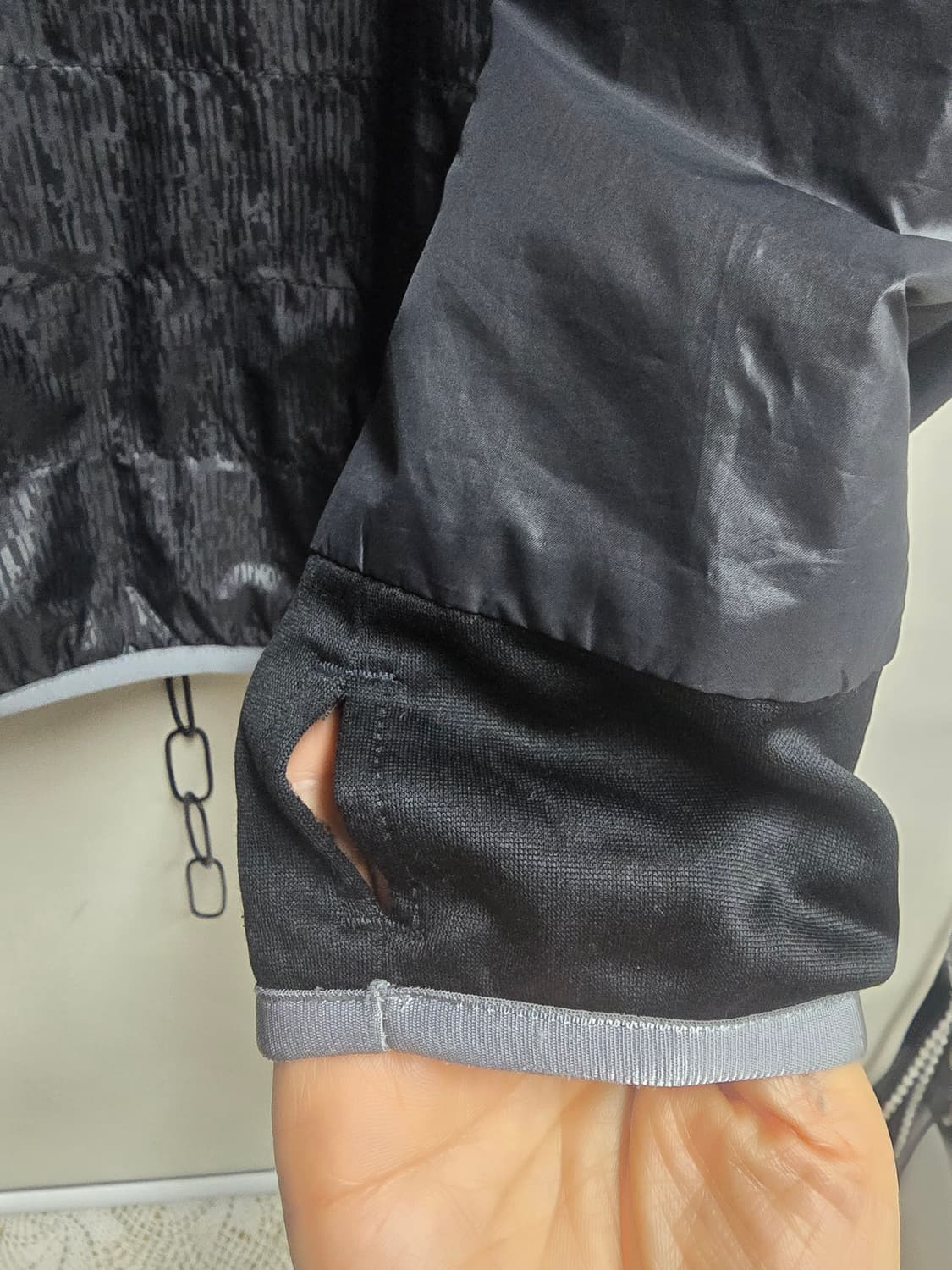 아디다스 웜업 바람막이 자켓 105 상품이미지3