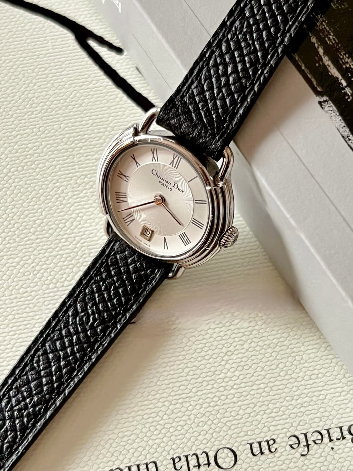 Christian Dior 디올 실버 라운드 데이트 시계 상품이미지8