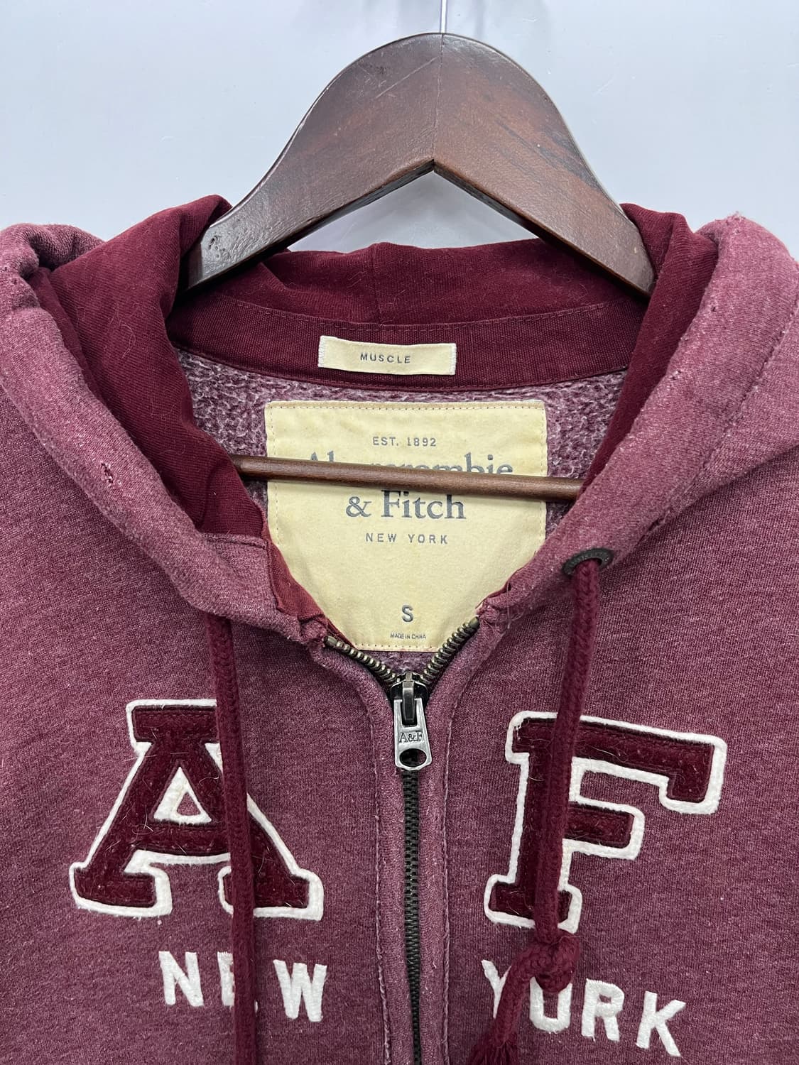 아베크롬비 버건디 후드집업 상품이미지3