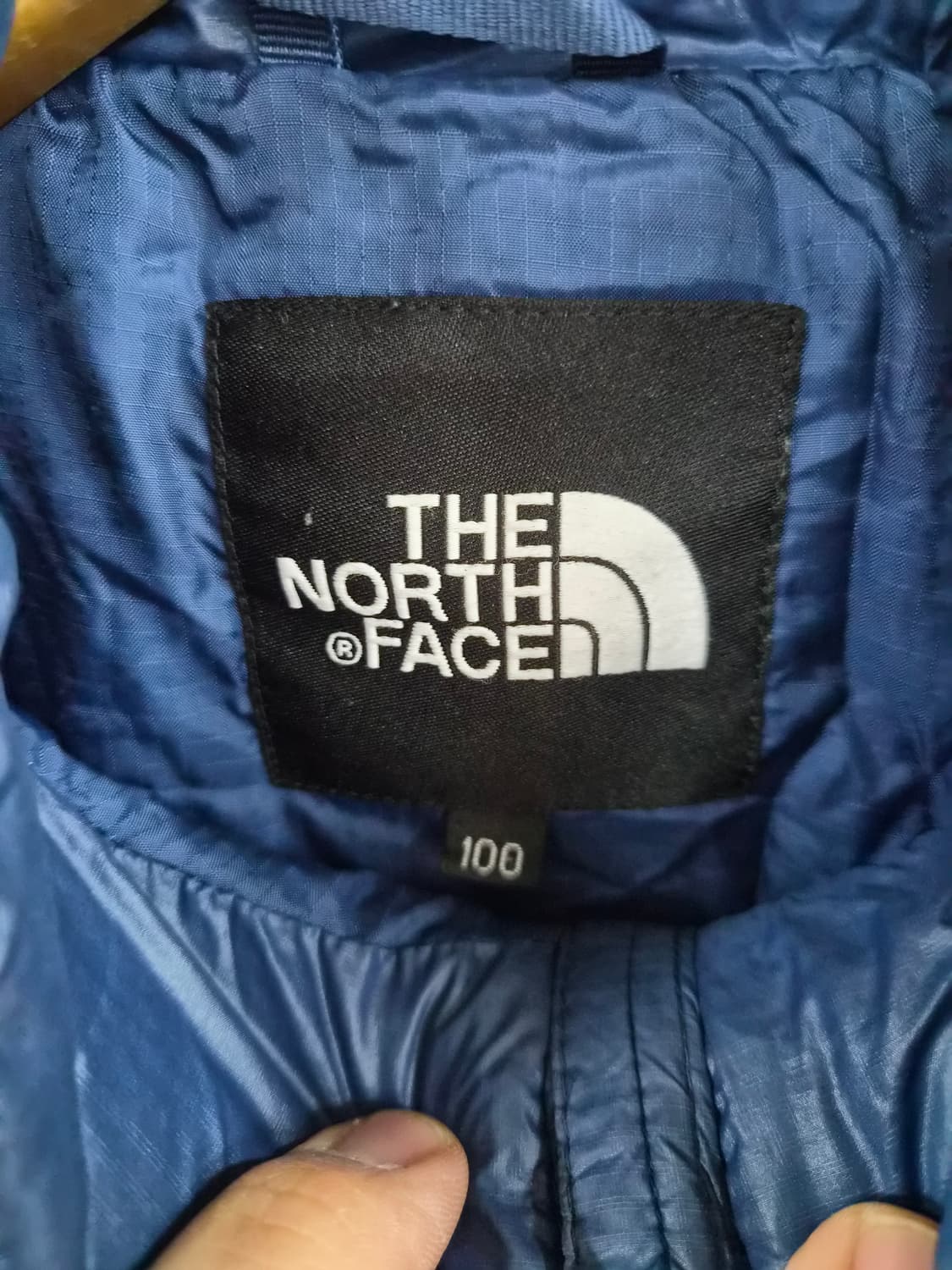 100) 노스페이스 경량 패딩 팝니다 상품이미지3