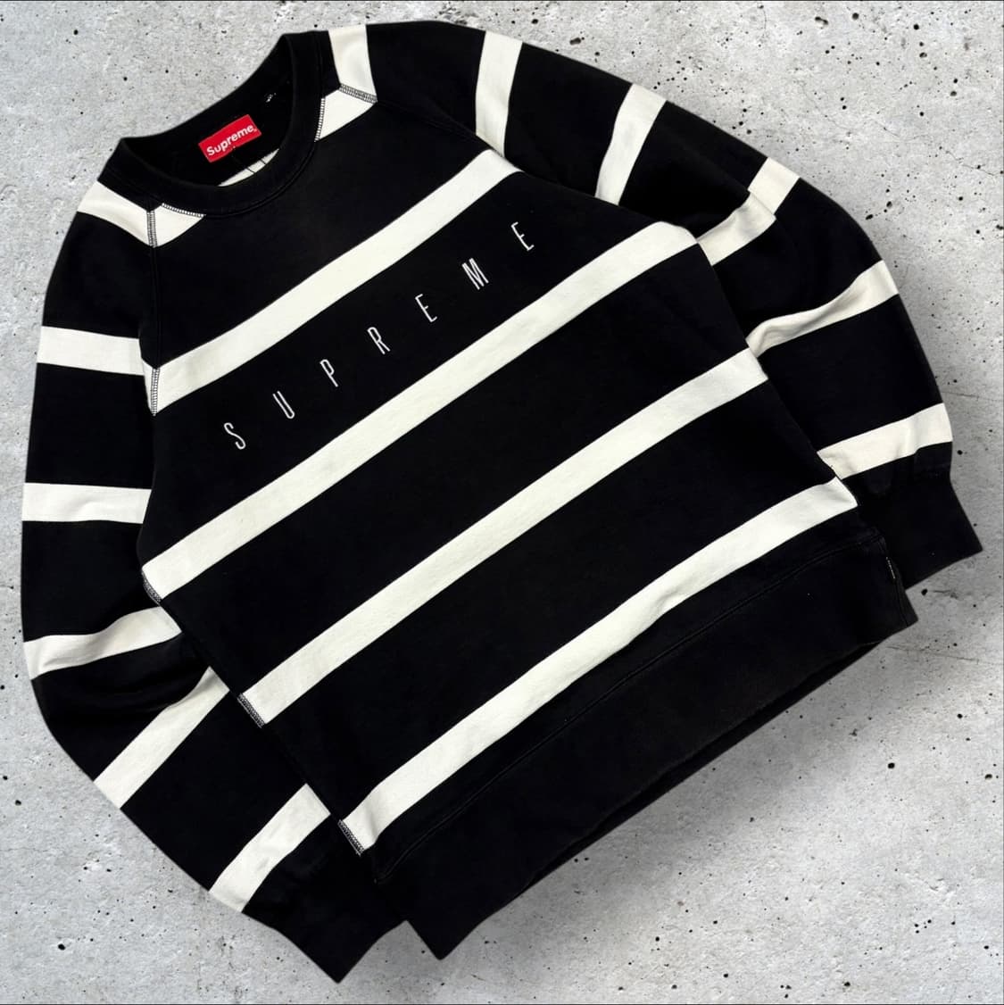 [M] 16s 슈프림 스트라이프 블랙 맨투맨 B413 상품이미지1