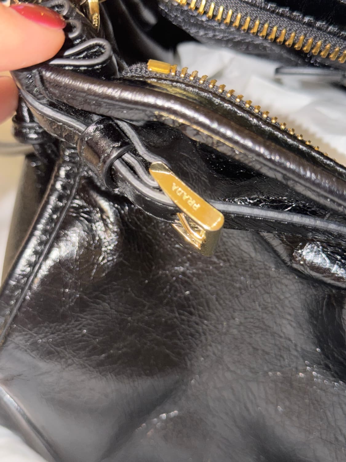 프라다 보니 라지 가죽 핸드백 상품이미지3