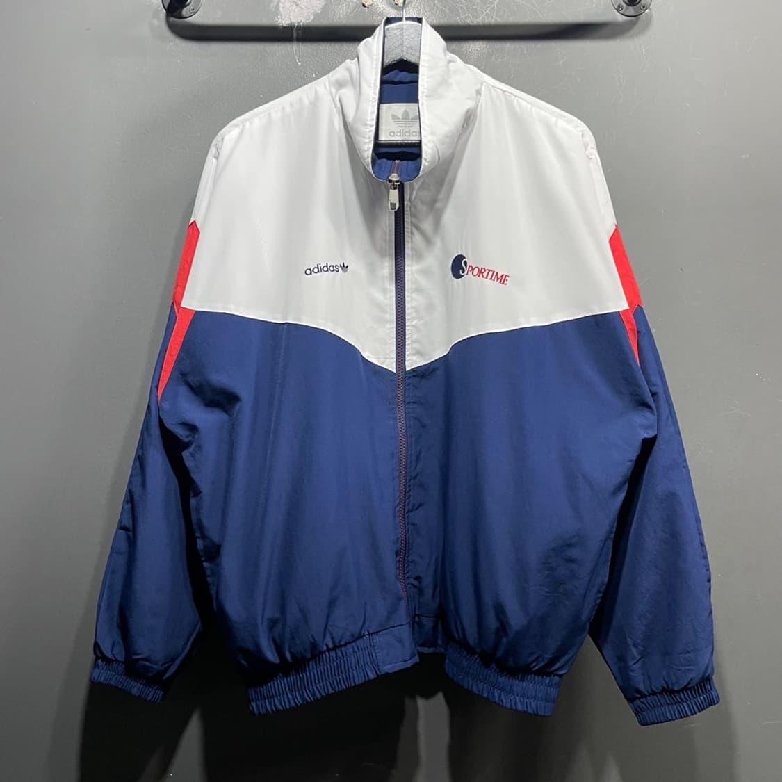 아디다스 올드스쿨 바람막이 상품이미지2