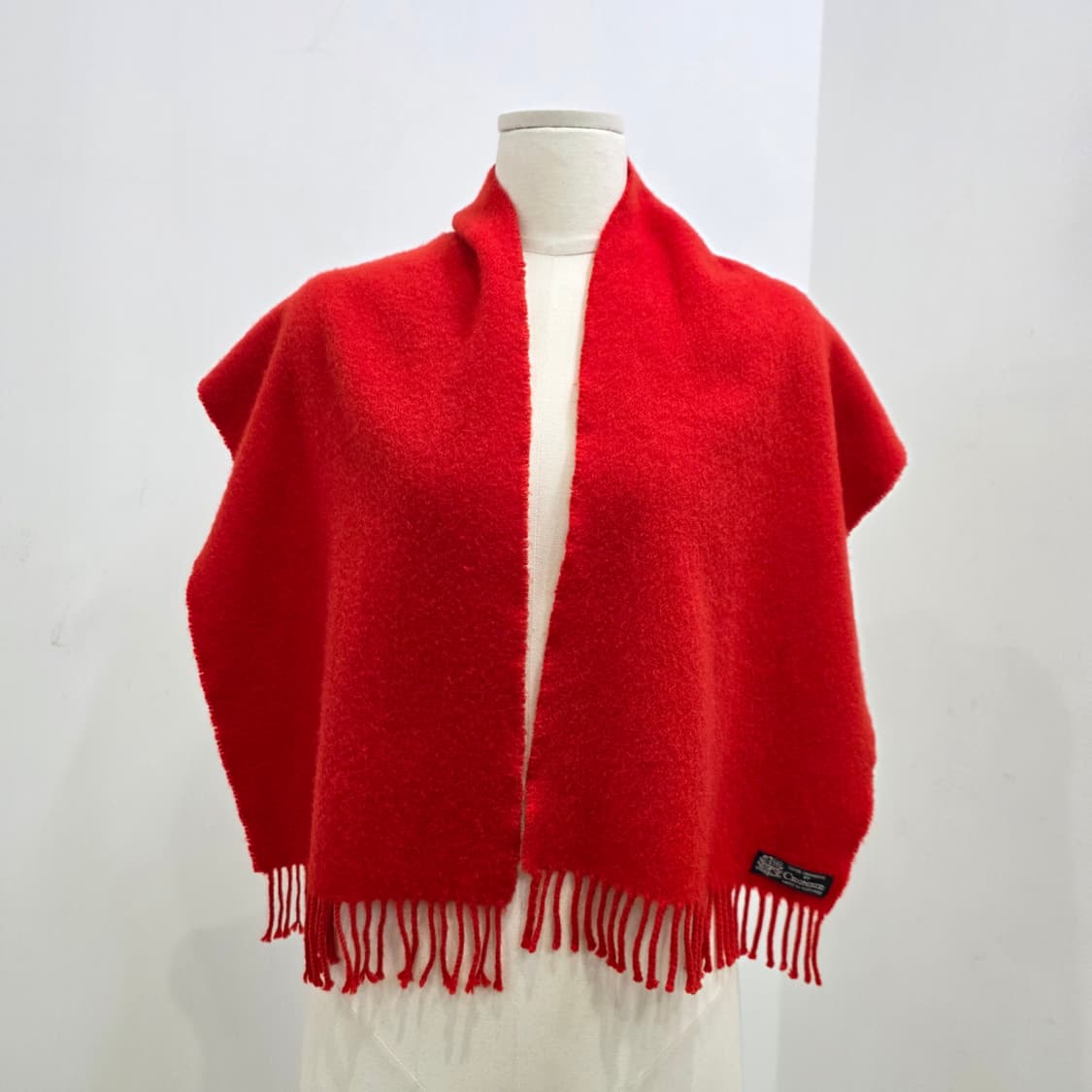 스코틀랜드산 크롬비 100% 캐시미어 레드 머플러 상품이미지2