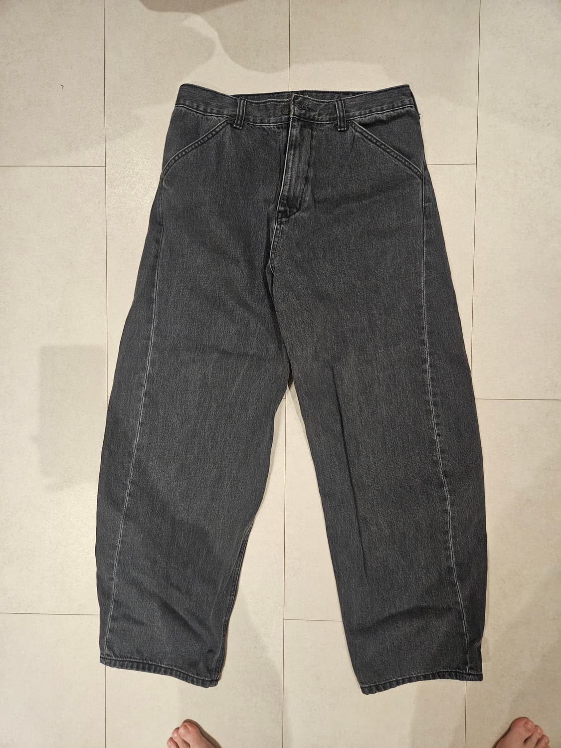 해칭룸 커브드진 워시드 블랙 2사이즈 상품이미지5