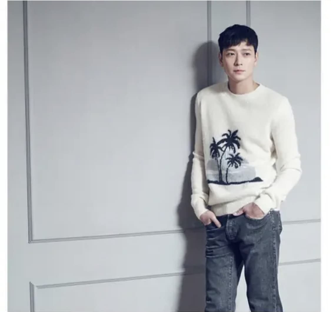 생로랑 강동원 모헤어 니트 상품이미지1