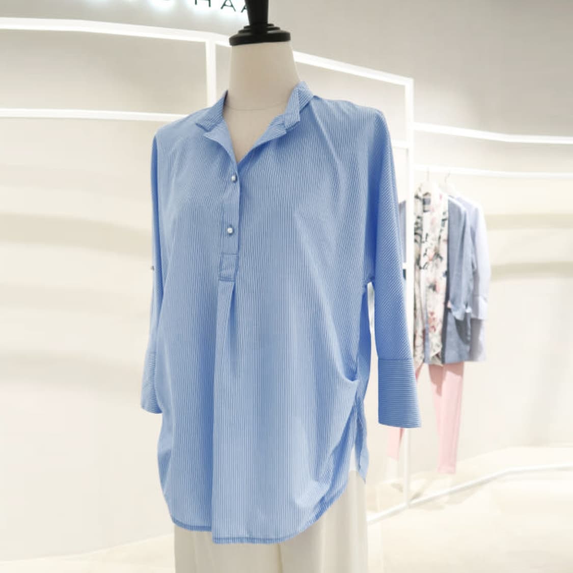 잇미샤(it michaa) 스트라이프 진주버튼 셔츠 55-66 새상품 상품이미지2