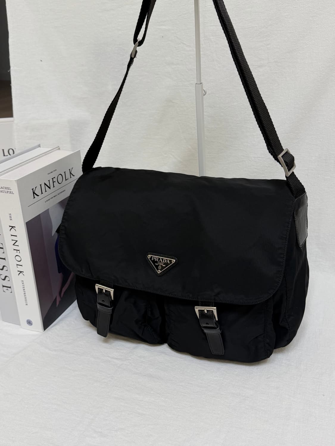 정품 프라다 포코노 나일론 투포켓 메신저백 크로스백 상품이미지4